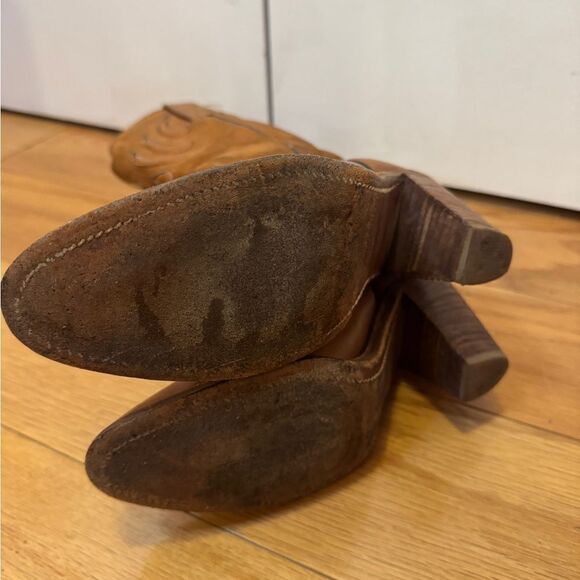 FRYE 7075 Genuine Leather Western Boots Acorn Women’s Size 6 - Picture 7 of 10